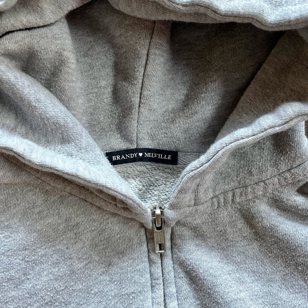 cropped brandy melville hoodie